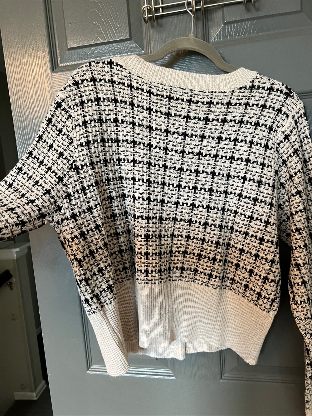 Cream and Black Tweed Knit Cardigan Sweater - Picture 9 of 9
